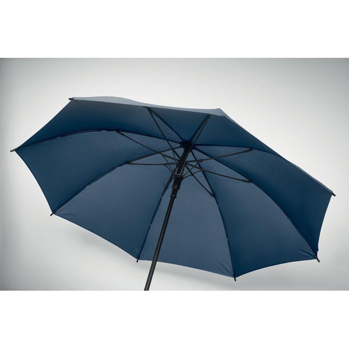 23 Regenschirm