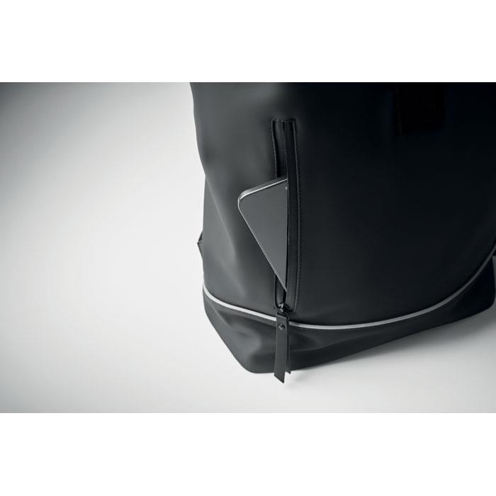 15 Rolltop-Laptop-Rucksack