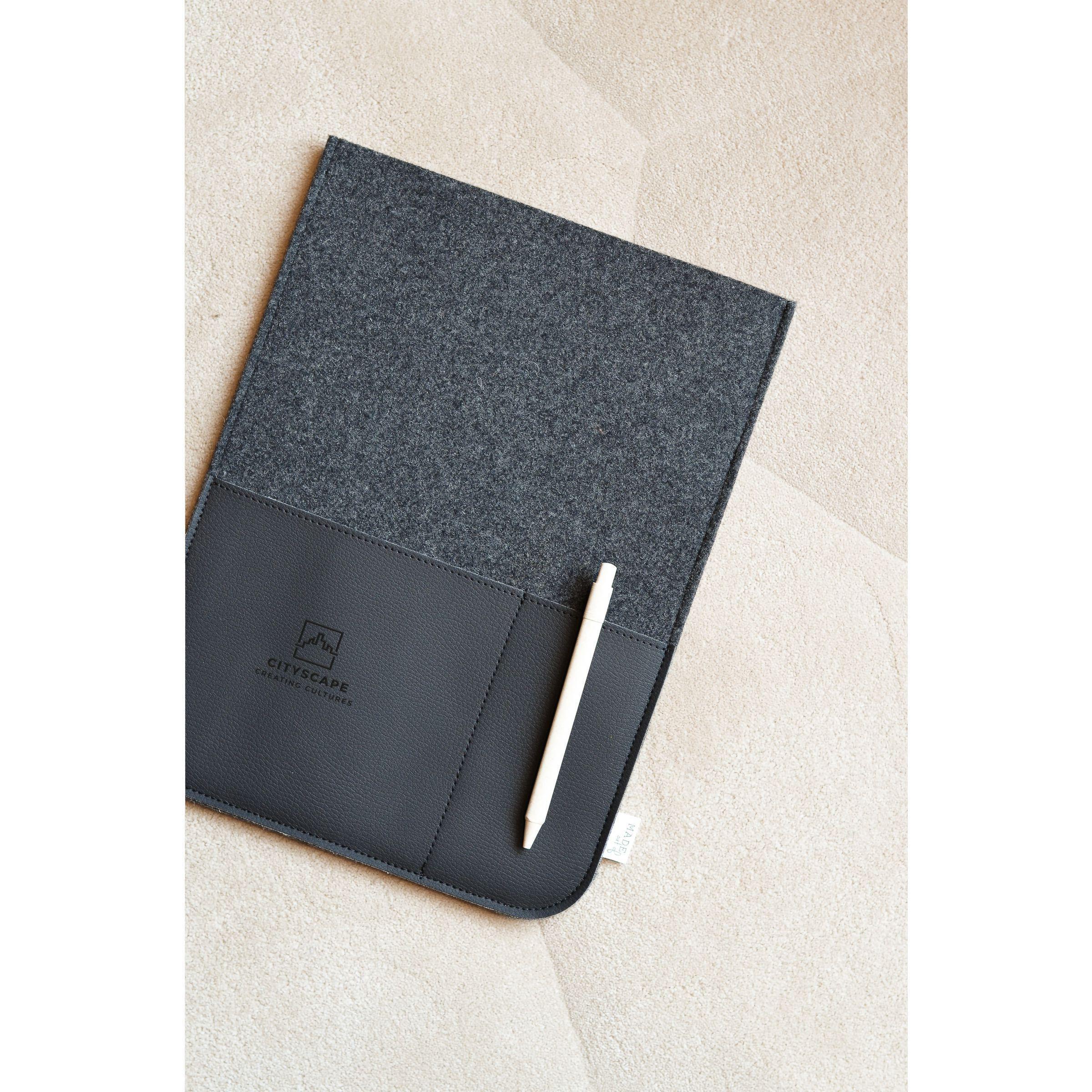 Recycled Felt & Apple Leather Laptop Sleeve 16´