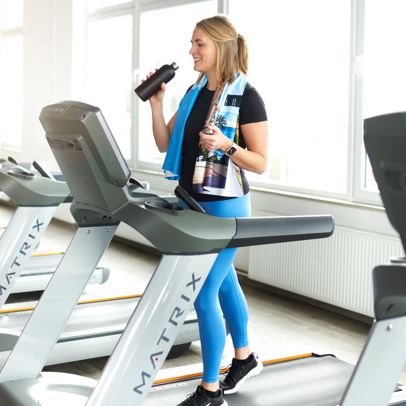 rPET ActiveTowel® Sports 180x70 cm in Faltschachtel, All-Inklusive-Paket