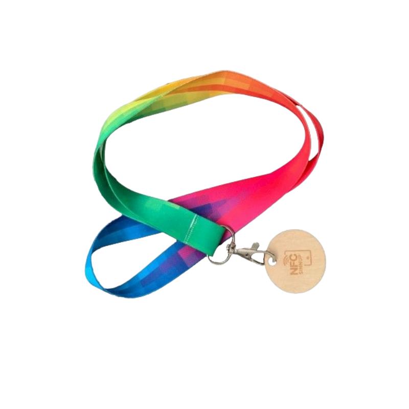 NFC Lanyard mit Holzbutton