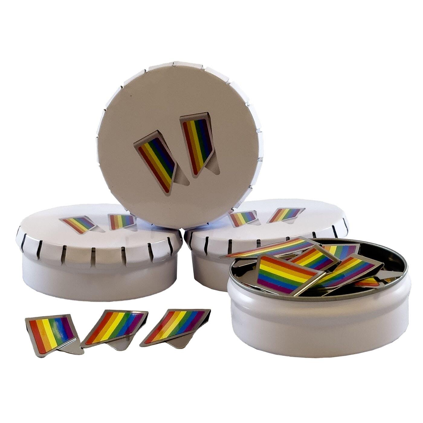 Regenbogen Büroklammer in Blechdose